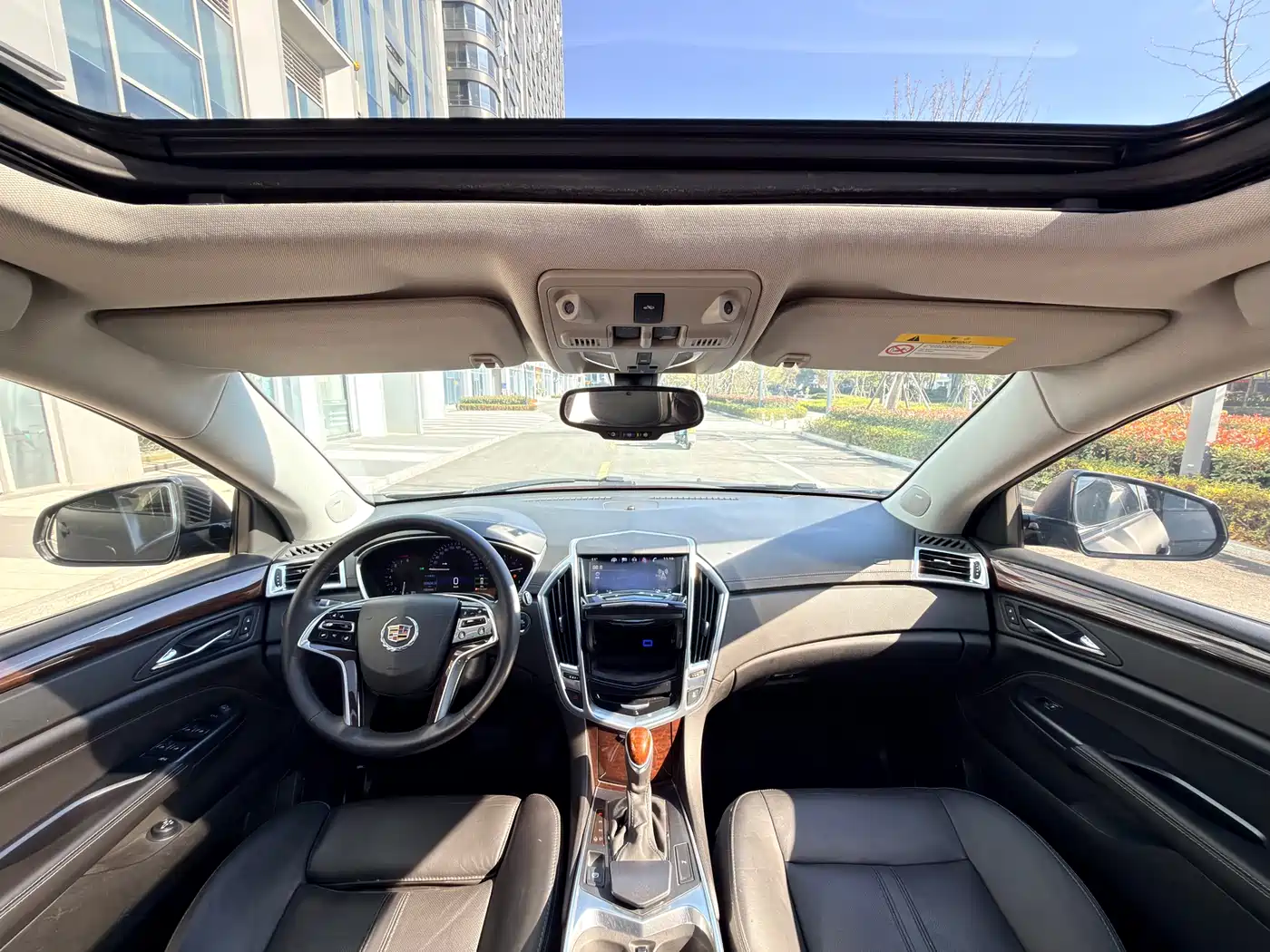 Cadillac SRX 2015 3.0L Luxury фото 6