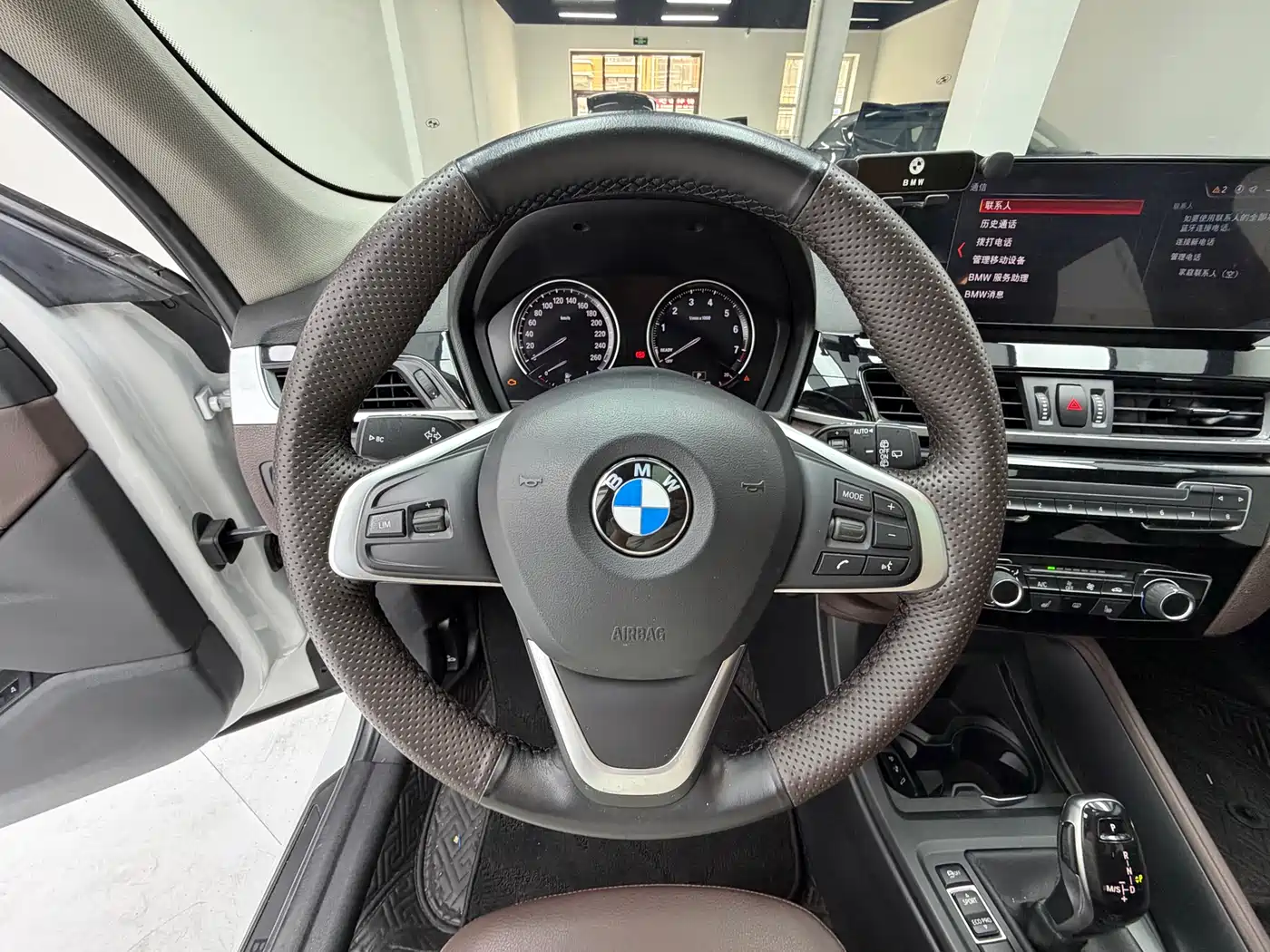 BMW X1 2022 sDrive20Li Fashion фото 8