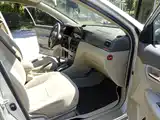 Photo 8 - Toyota Corolla
