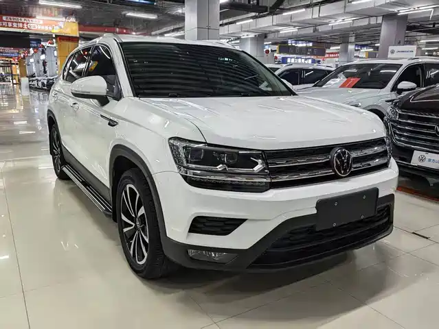 Volkswagen Tharu 2022 280TSI FWD Luxury Edition — фото 3