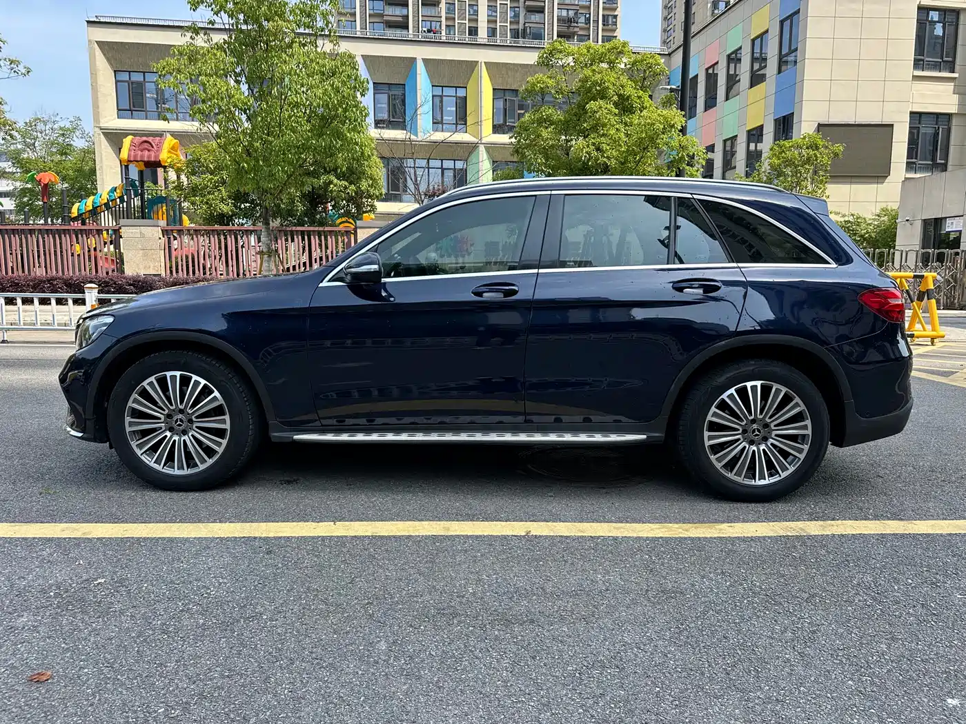 Mercedes-Benz GLC 2017 GLC 260 4MATIC Dynamic фото 10
