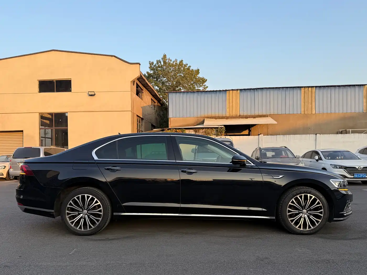 Volkswagen Phideon 2019 380TSI 2WD Business Edition China V фото 15