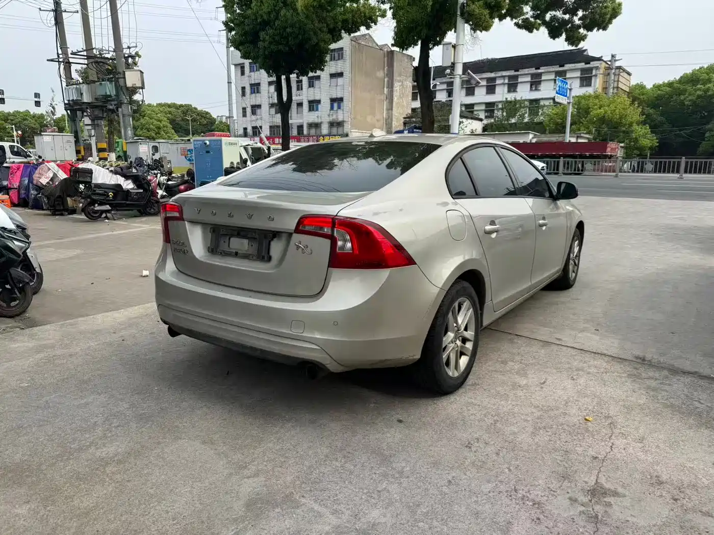 Фото 6 - Volvo S60