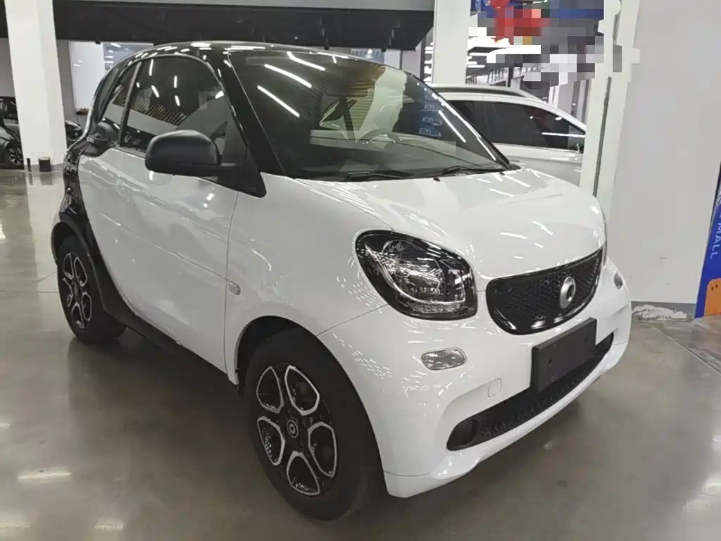 smart fortwo 2019 2019 0.9T 66kW Hardtop Wind Edition China VI