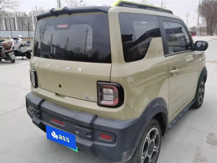 GEELY GALAXY PANDA