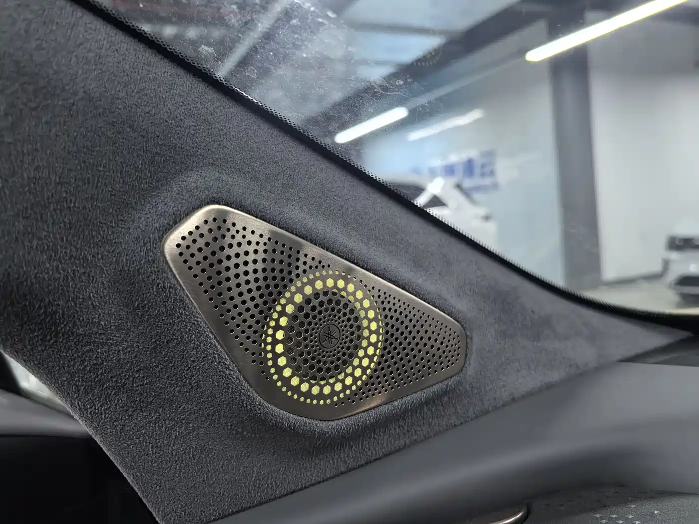 ZEEKR EXTREME KRYPTON X