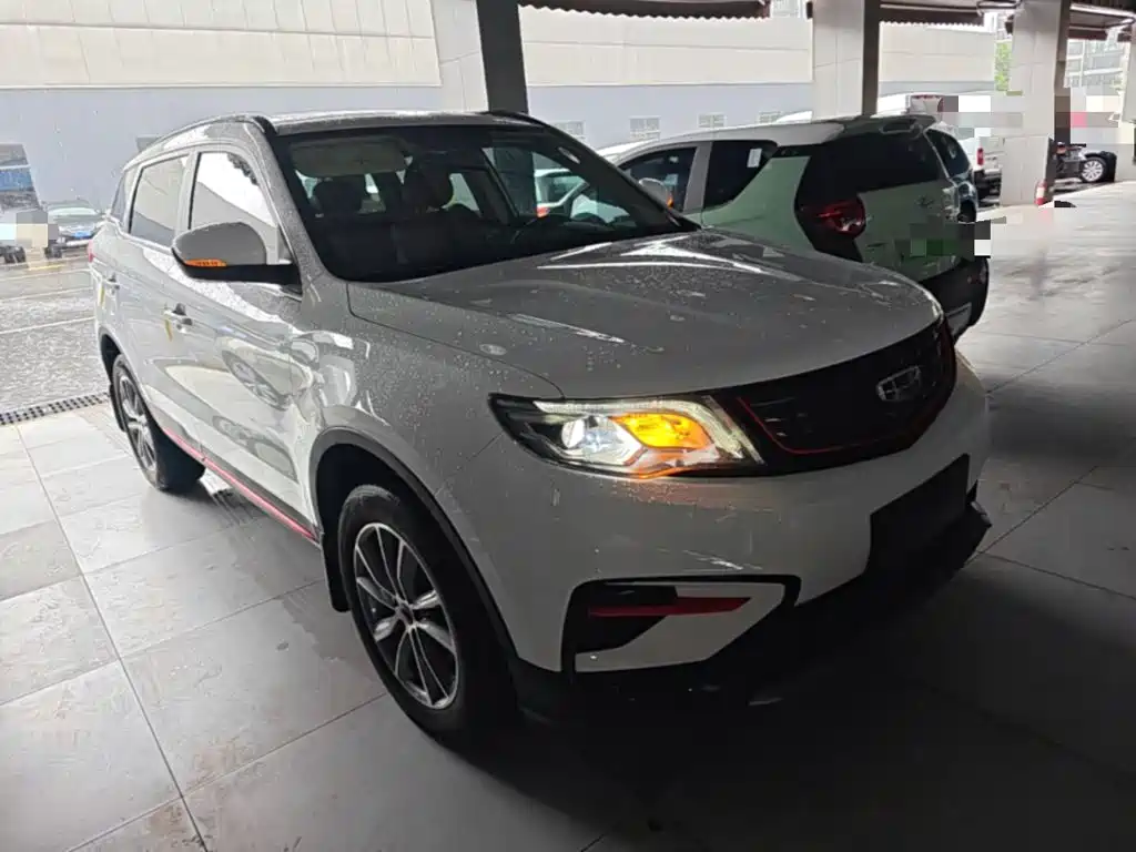 صورة 4 - Geely Atlas