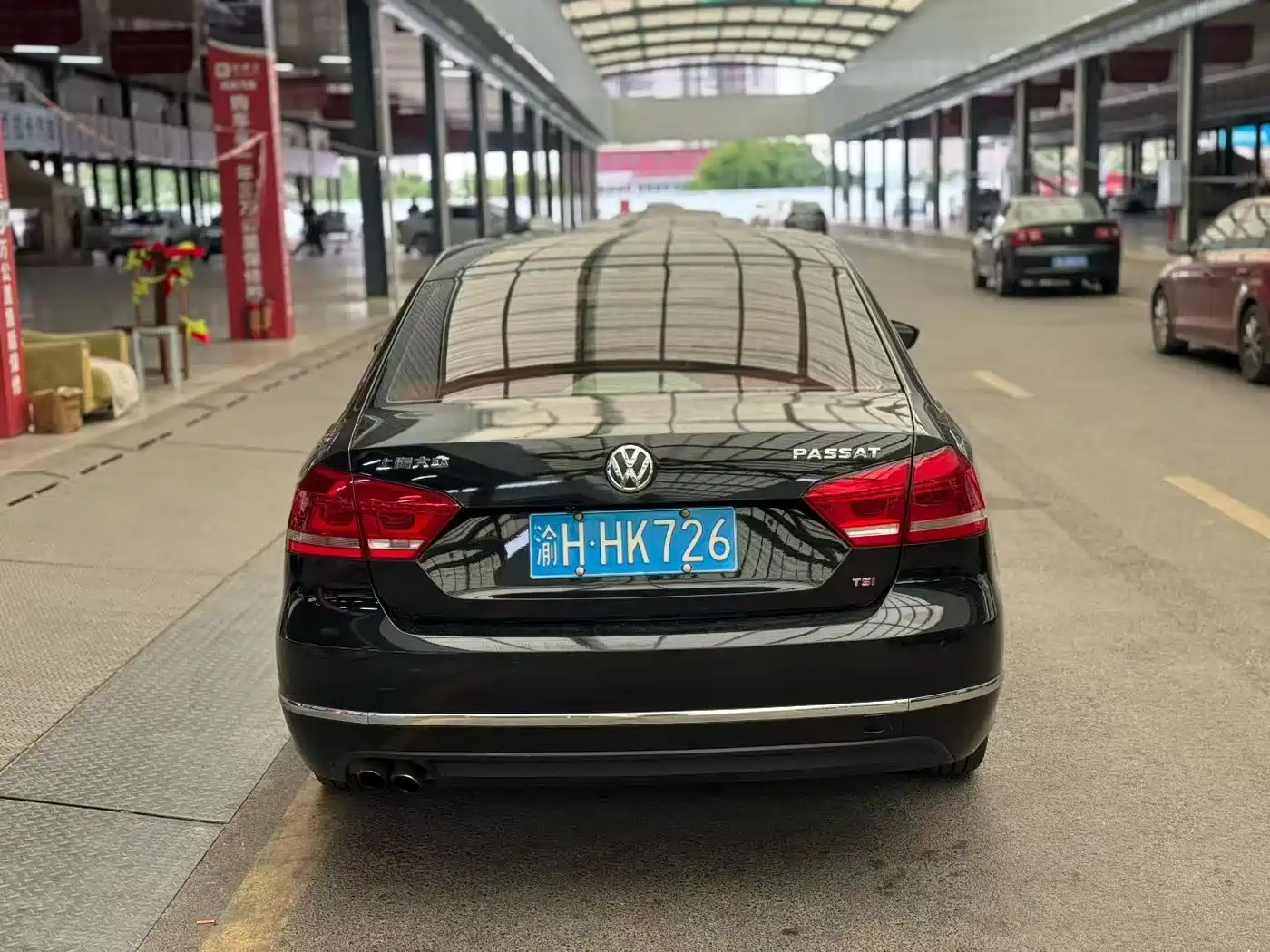 Volkswagen Passat 2014 1.8TSI DSG Premium Edition фото 8