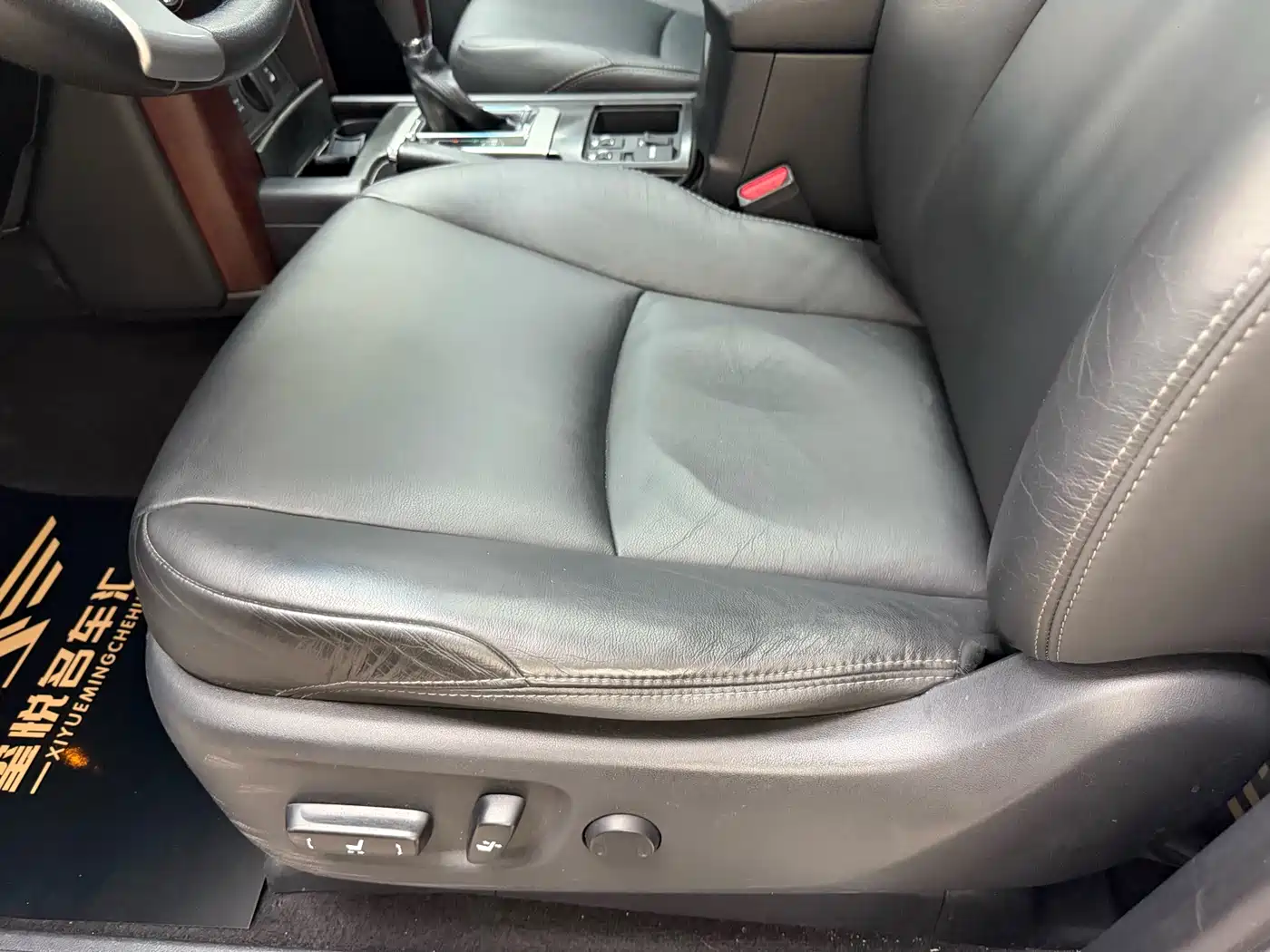 Toyota Prado 2014 4.0L Automatic TX-L фото 9