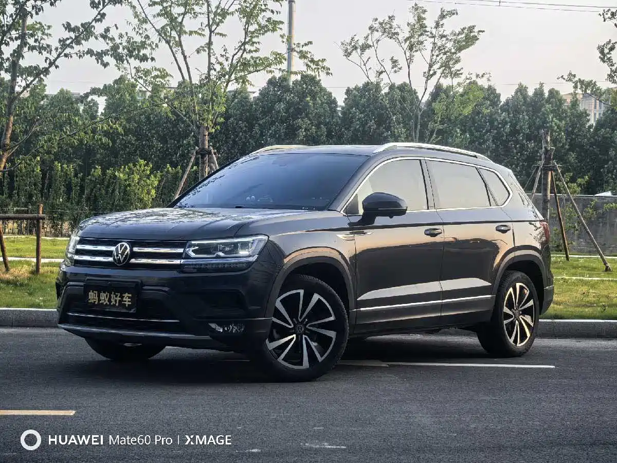 Volkswagen Tharu 2021 330TSI 4WD Luxury Plus
