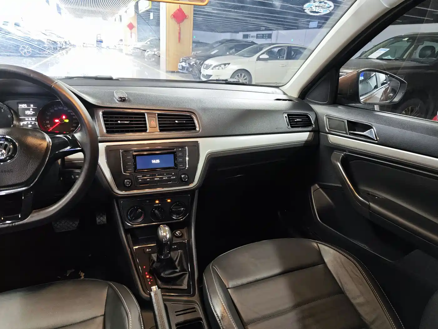 Photo 12 - Volkswagen Lavida Tour