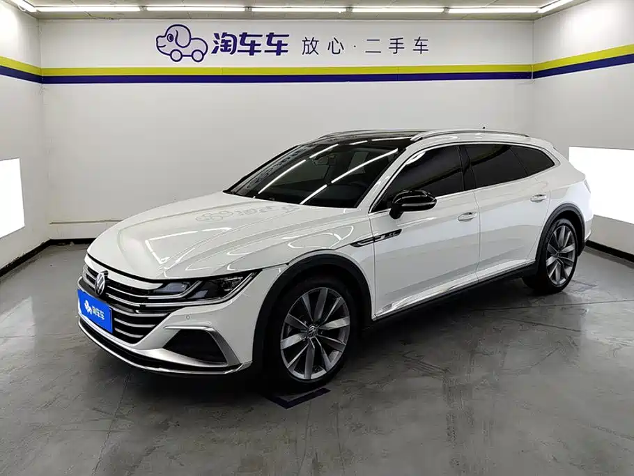 Volkswagen FAW-Volkswagen CC 2026 2026 Shooting Brake 380TSI Hunter's Heart 30 Million Special