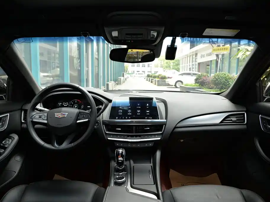 CADILLAC CT5