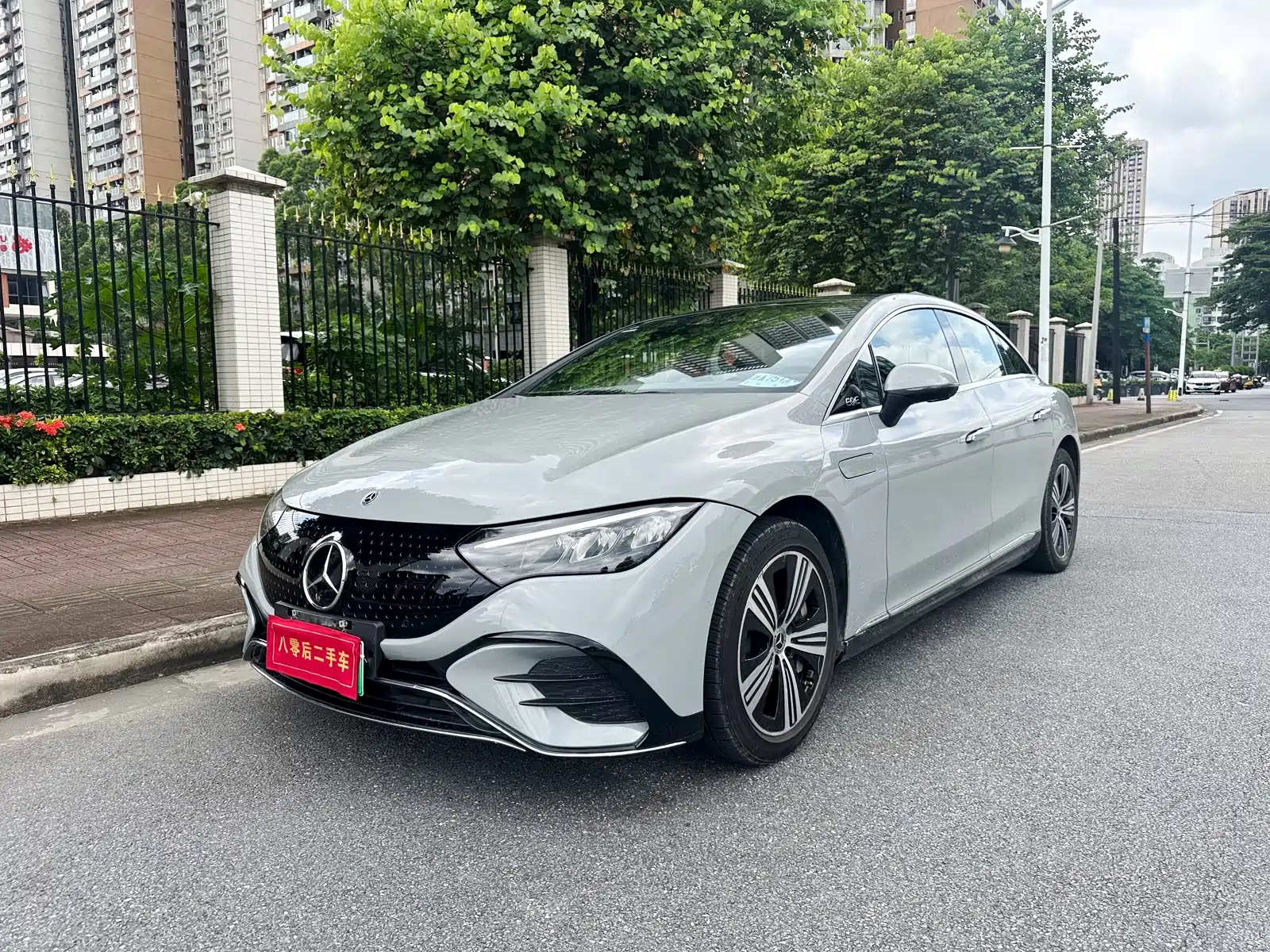Фото 1 - Mercedes-Benz EQE