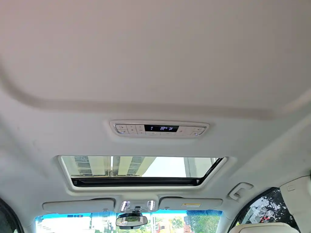 Buick GL8 New Energy 2024 2024 Landglory Smart Enjoy Edition 7-Seater