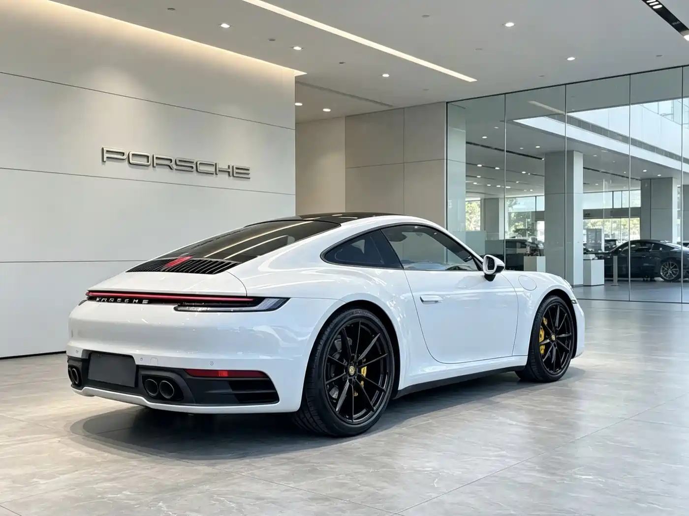 Photo 3 - Porsche 911