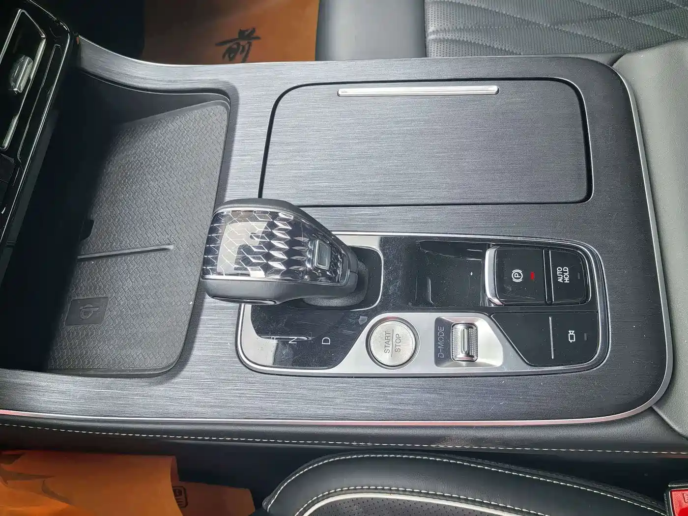 GAC Trumpchi Trumpchi GS8 2024 2024 Navigator Series 2.0TGDI 4WD Luxury Smart Connect Edition