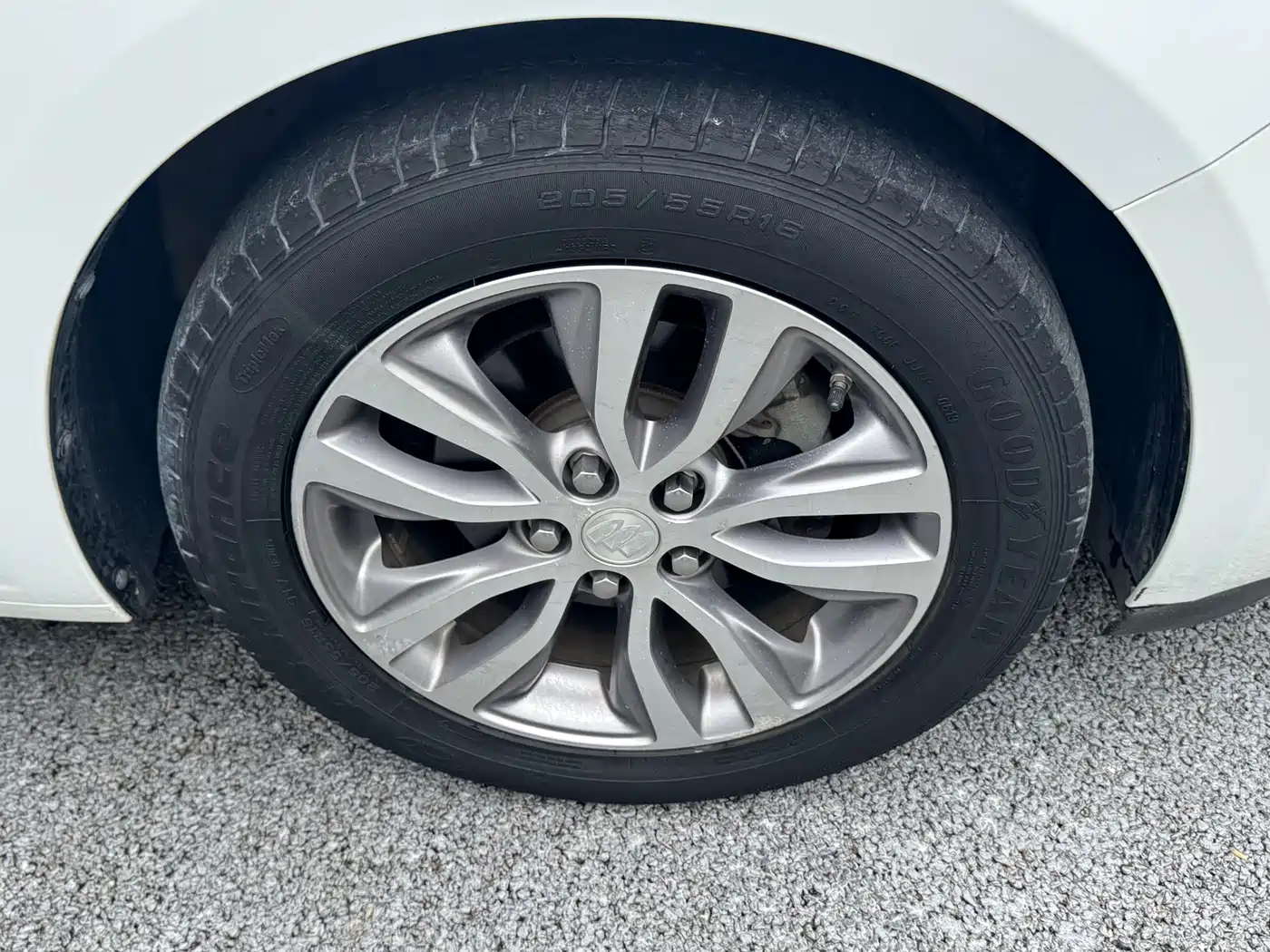 Buick Excelle 2019 18T Automatic Connected Elite (China V) фото 25