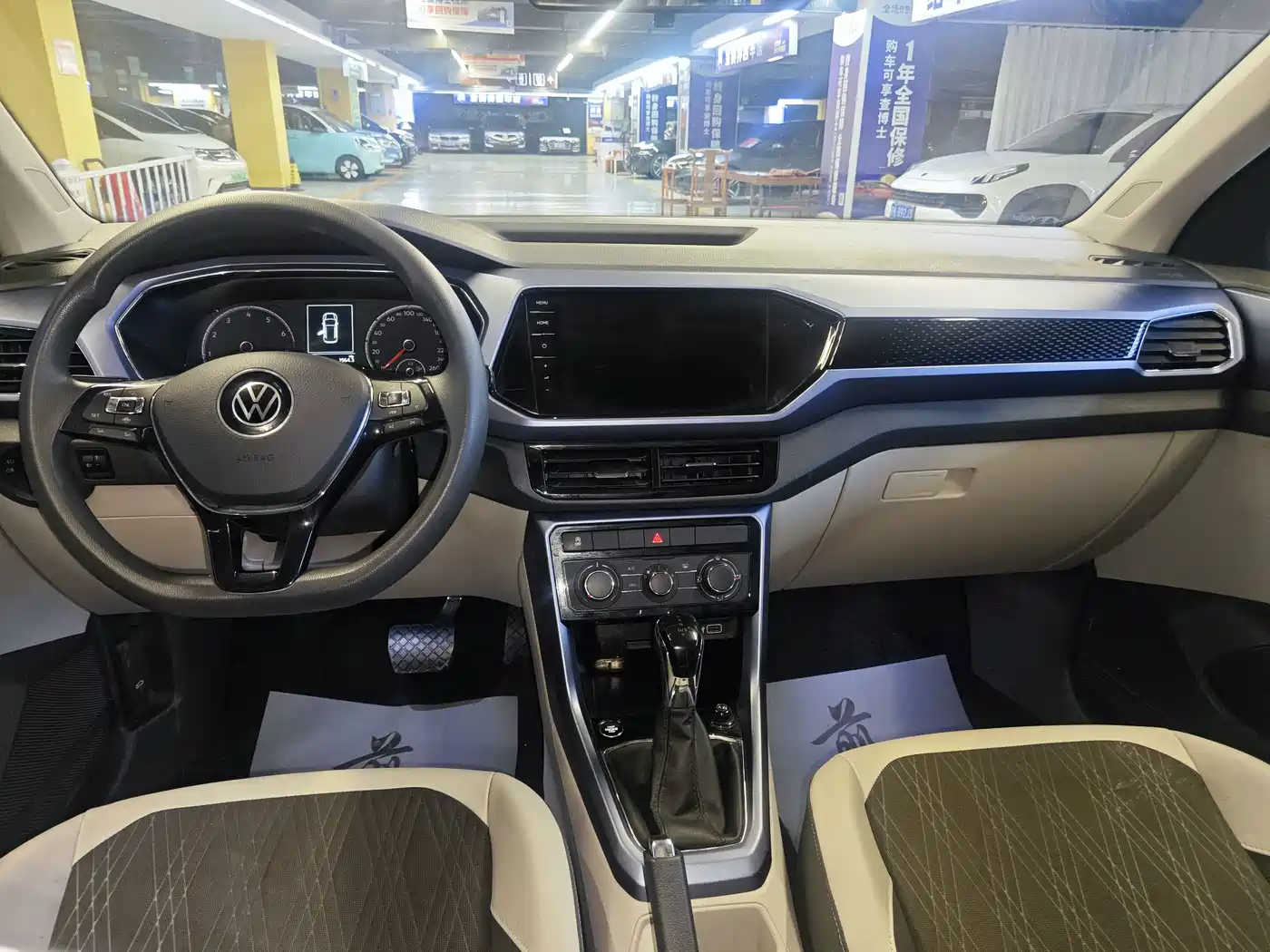 Фото 5 - Volkswagen T-Cross