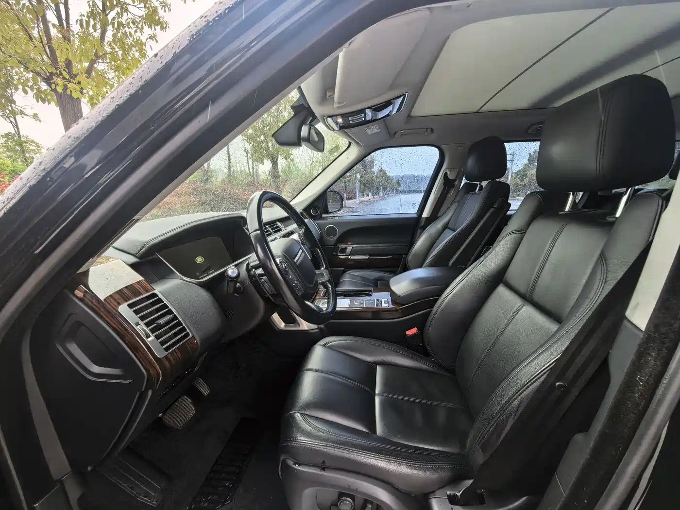 Land Rover Range Rover фото 4