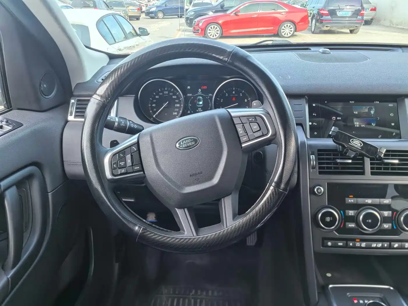 Land Rover Discovery Sport 2018 240PS PURE Edition фото 13
