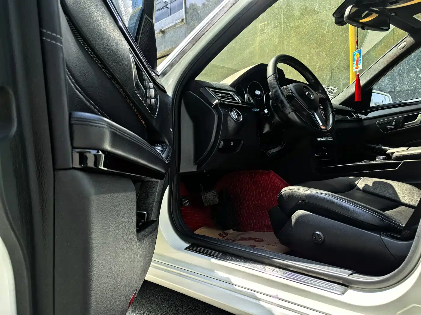 Mercedes-Benz E-Class 2014 E 260 L фото 6