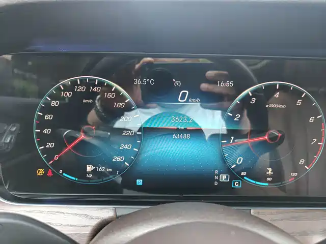 Mercedes-Benz E-Class 2021 E 300 L Luxury — фото 4