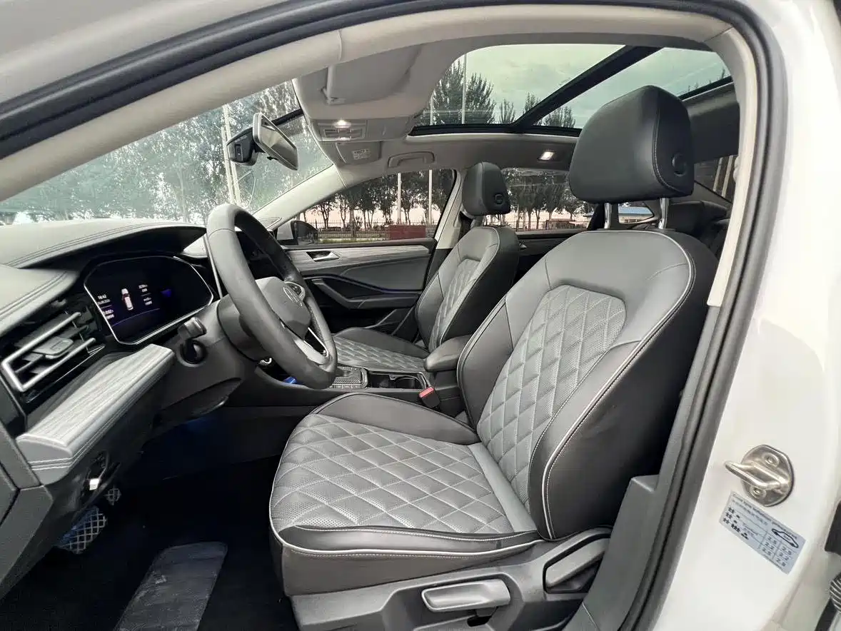 Volkswagen Sagitar, миниатюра 8