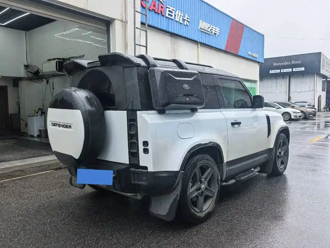 Land Rover Defender 2022 90 2.0T P300 X-DYNAMIC HSE фото 3