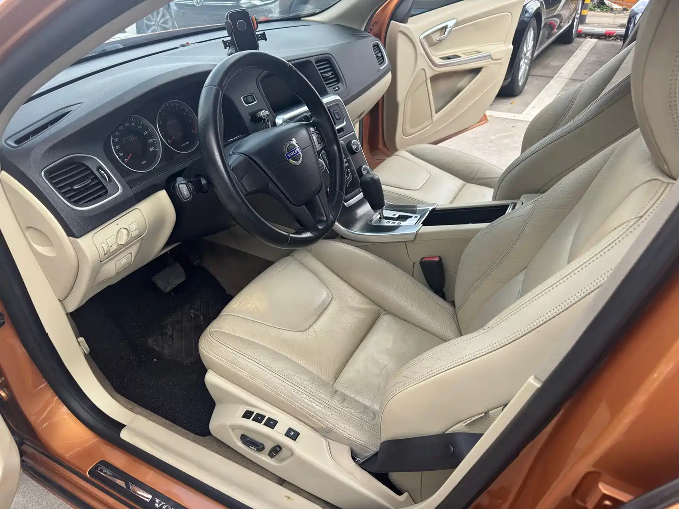 Volvo S60 (Import) 2011 2012 1.6T DRIVe Elegance Edition