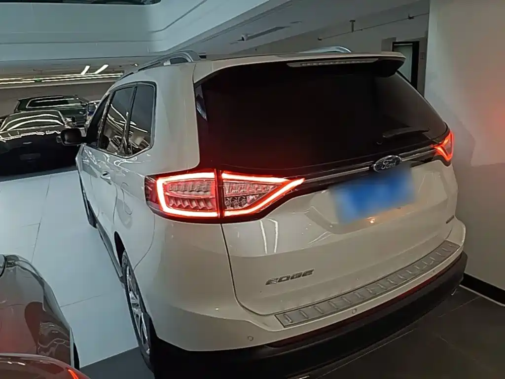 Ford Edge 2015 2015 2.0T GTDi 2WD Luxury