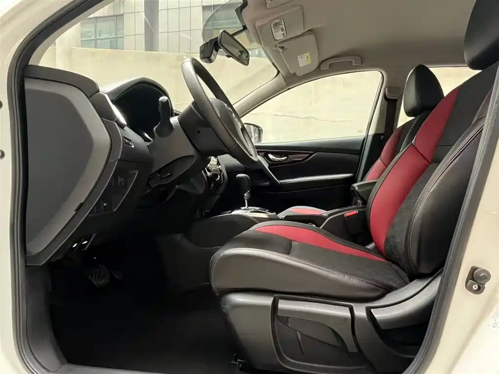  Nissan Qashqai 2017 2.0L CVT Smart Edition (China V) 9