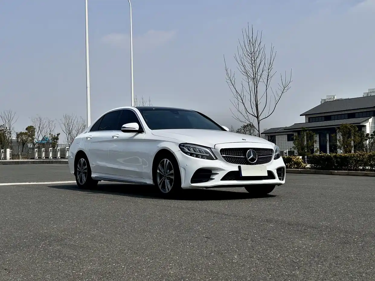 MERCEDES-BENZ CLASS C