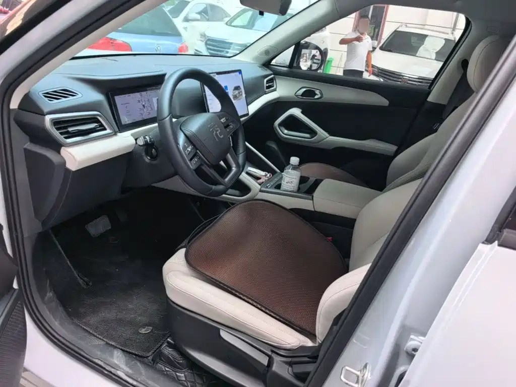 BYD Yuan UP 2026 2025 Smart Drive Edition 401KM Vitality Version