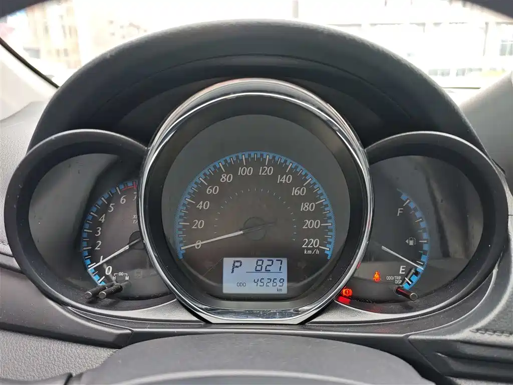 Toyota YARiS L Zhi Xuan 2019 1.5E CVT MeiDong Edition China VI фото 9