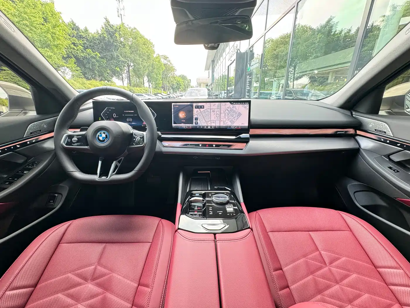 BMW i5 2024 2024 eDrive 35L Premium Model M Sport Package