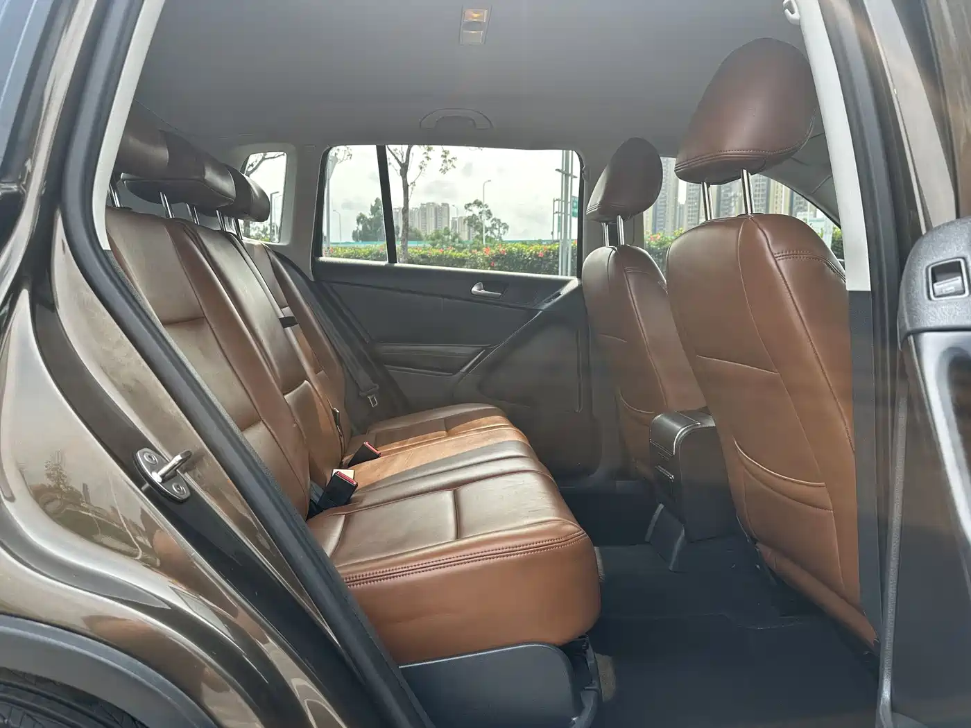 Volkswagen Tiguan 2015 1.8TSI Automatic 2WD Trendline фото 17