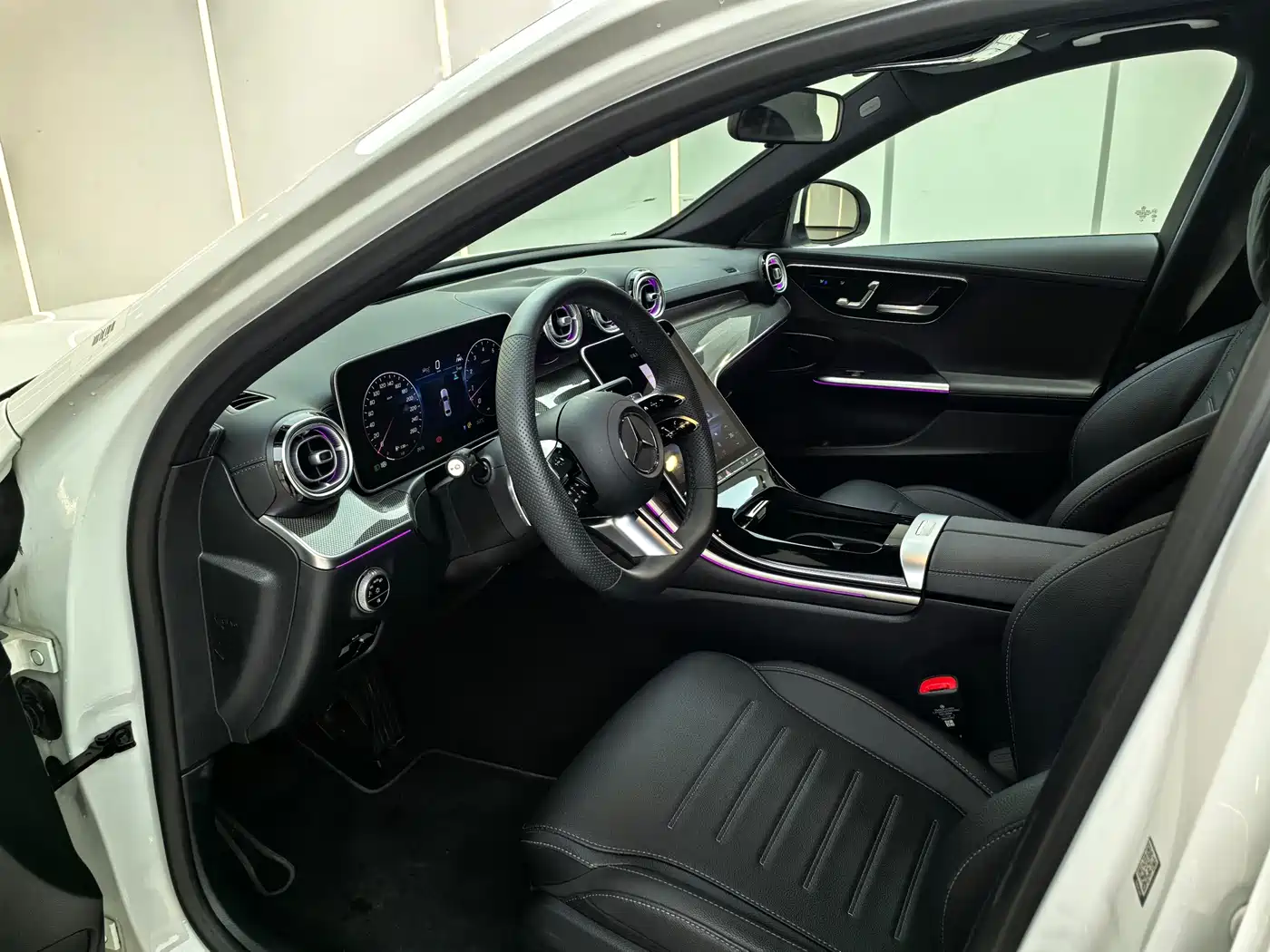 Mercedes-Benz C-Class 2024 C 260 L Sport фото 6