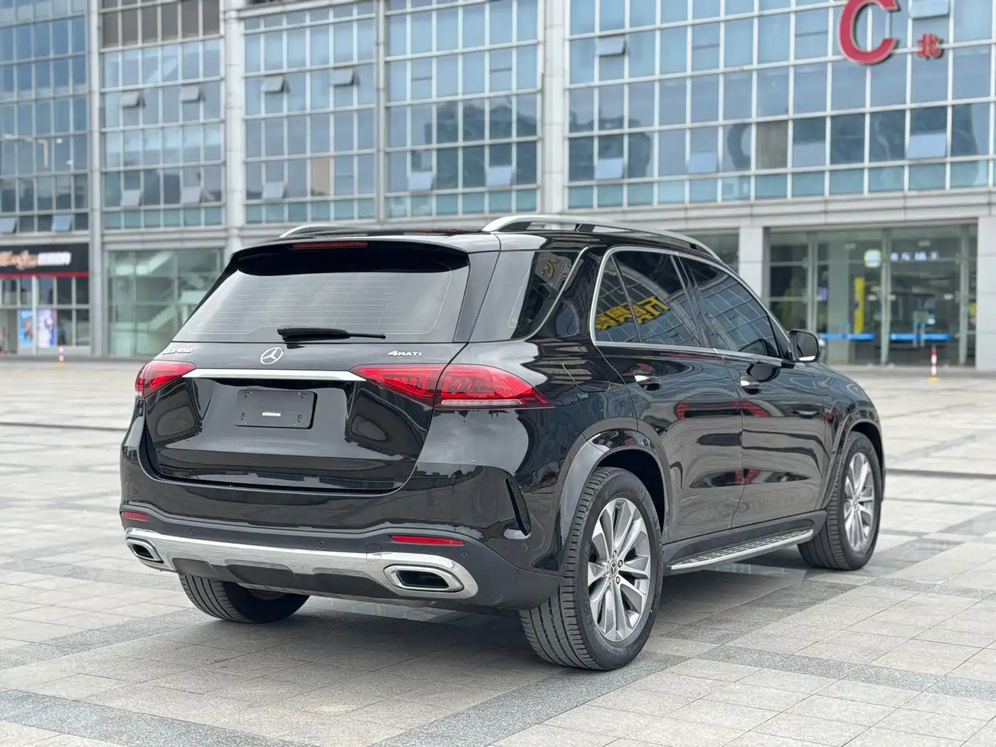 Mercedes-Benz GLE 2023 GLE 350 4MATIC Fashion фото 14