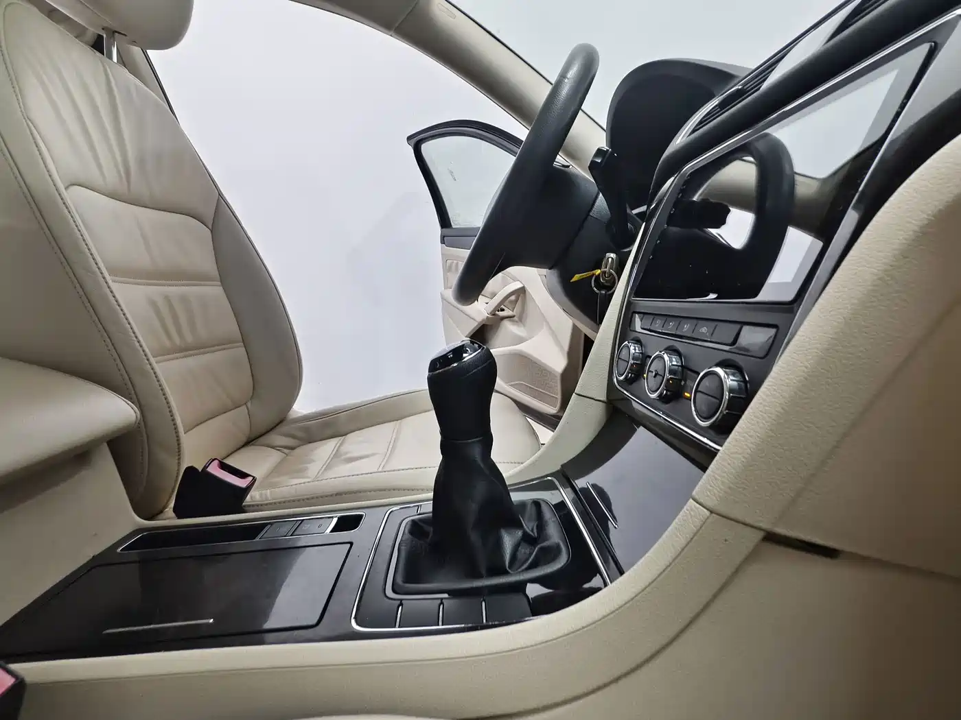 Volkswagen Passat 2012 2013 1.4TSI Manual Zunrong
