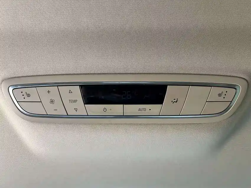 Buick GL8 2023 ES Landmaster Exclusive фото 14