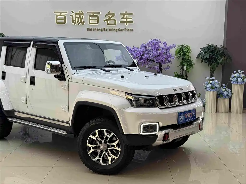 BAIC ORV Beijing Offroad BJ40 2025 2024 2.0T Urban Hunter Glory Edition