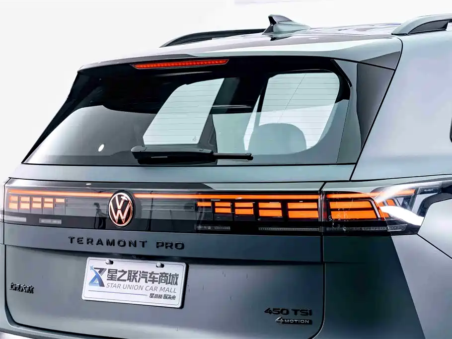 VOLKSWAGEN TOURANG
