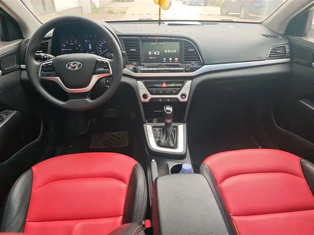 Hyundai Elantra 2016 Model 1.6L Automatic Smart Elite фото 10