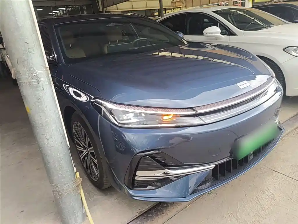 Geely Galaxy Galaxy A7 2025 EM-i фото 4