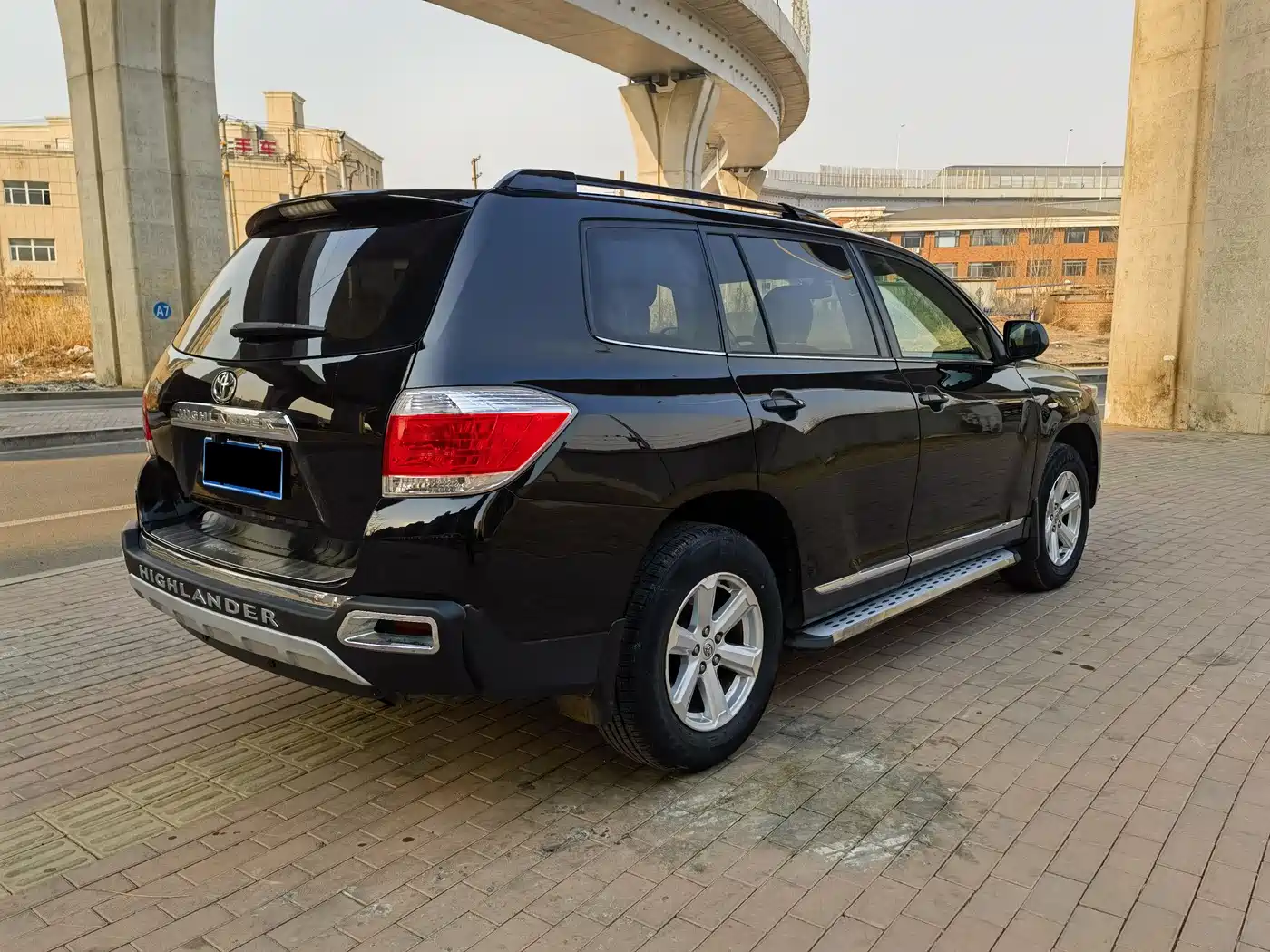 Toyota Highlander 2012 2.7L 2WD 5-seater Elite Edition фото 5