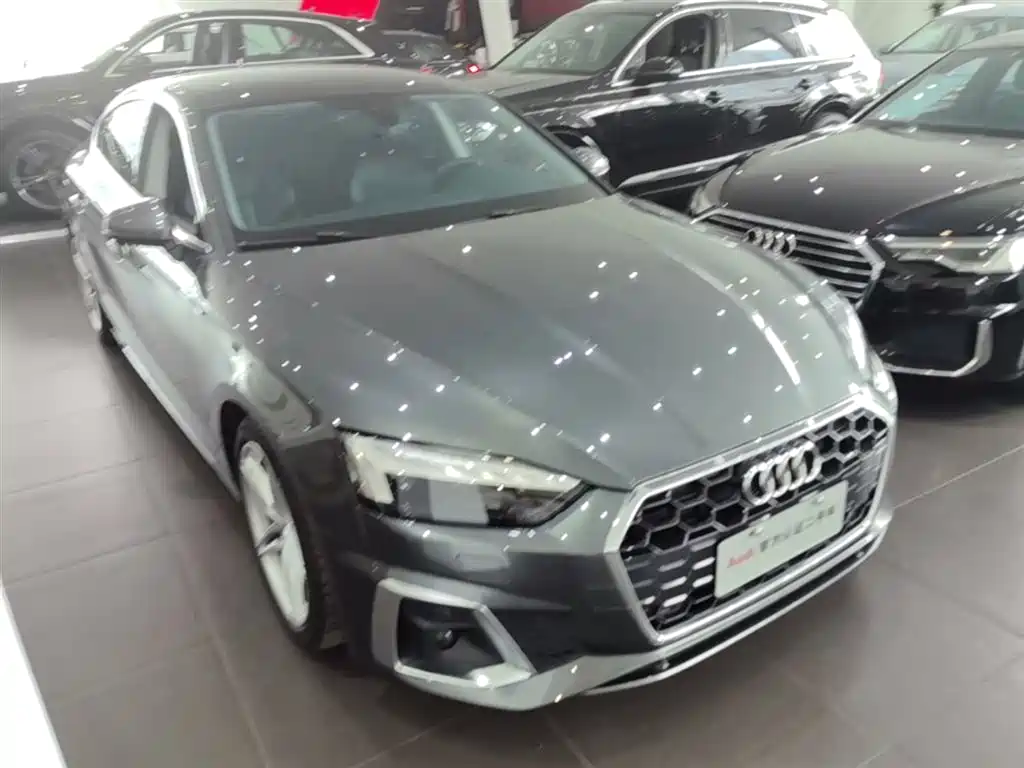 Audi A5 (Import) 2023 Sportback 40 TFSI Fashion Dynamic фото 4