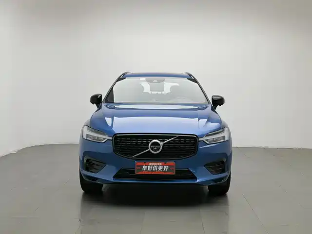 Volvo XC60 2021 T5 AWD R-Design — фото 3