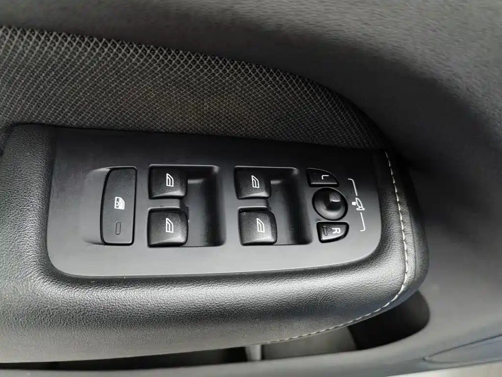 Volvo XC60, миниатюра 9