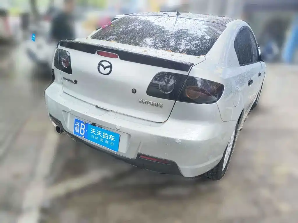 Mazda 3 2011 2010 2.0L Manual Classic Sport Model